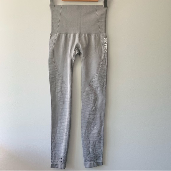 NEW Gymshark Seamless Legging in Light Grey - Picture 1 of 4